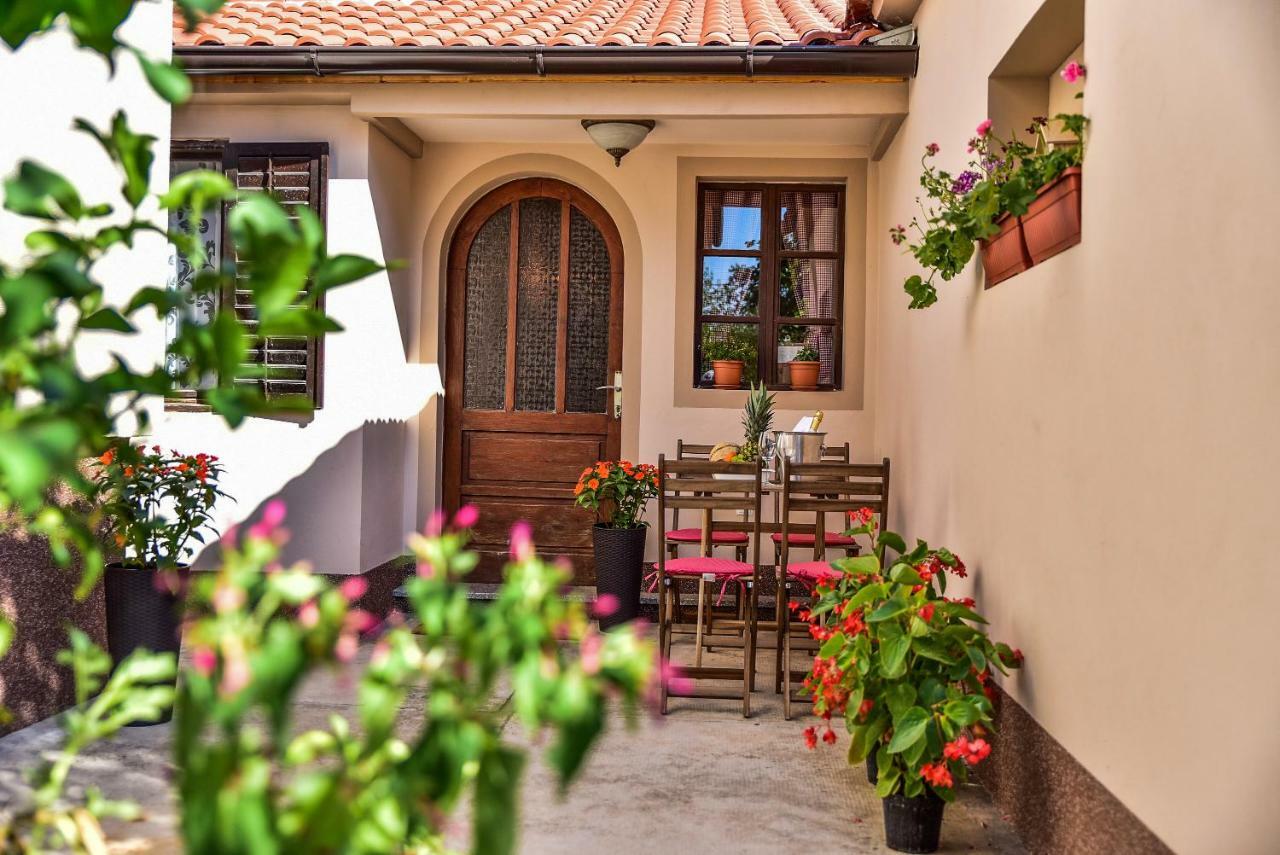 Apartman Mare Zadar Exterior foto